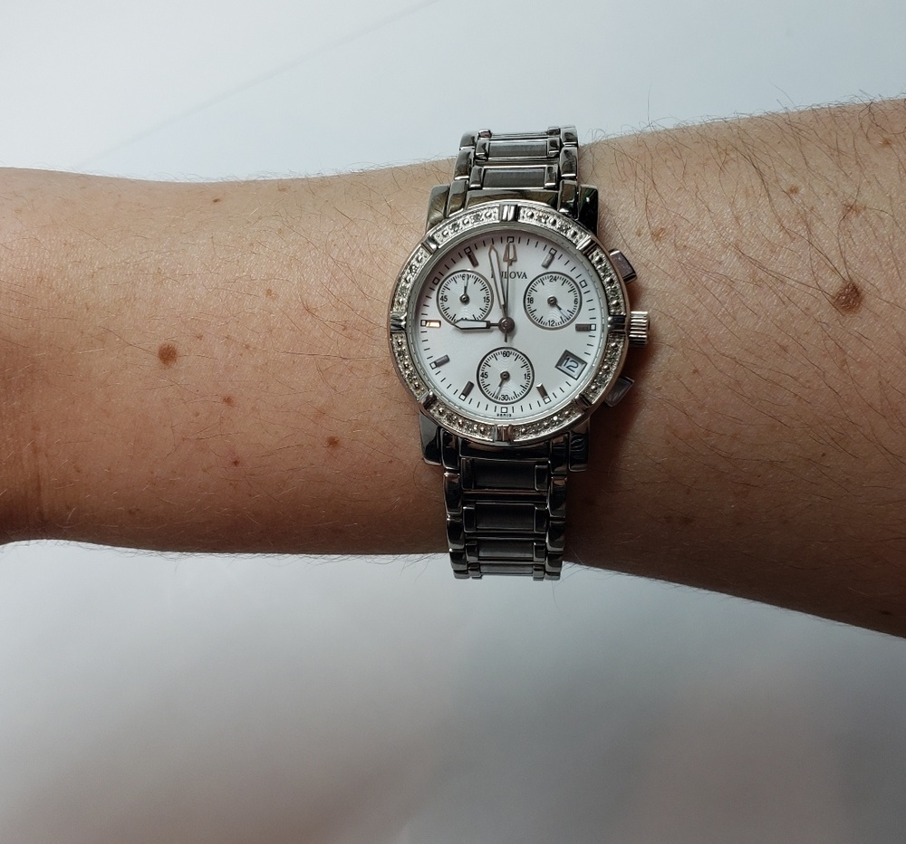 Bulova Womens Mother of Pearl Diamond Watch - Picture 5 of 7